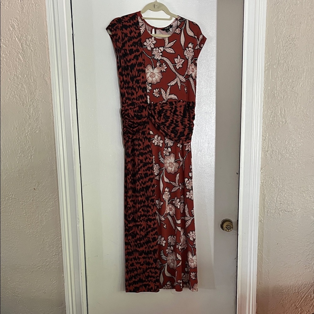 IMAN rusty brown  and Black Floral Midi Dress